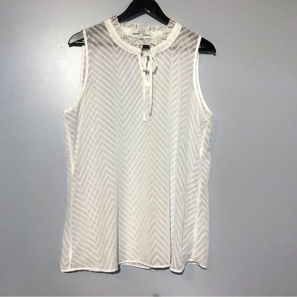 ALFRED SUNG Tops - 2 for $20. Alfred Sung  White Ruffled Neck Line with Tie closure.  Size Large